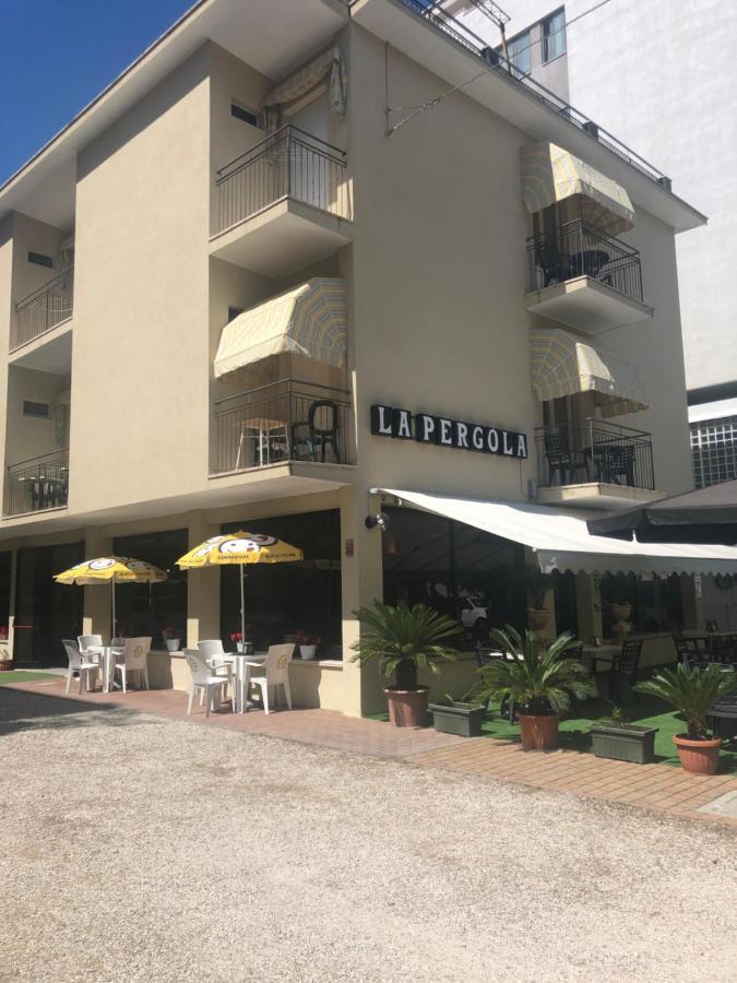 Hotel La Pergola Bellaria-Igea Marina Zewnętrze zdjęcie