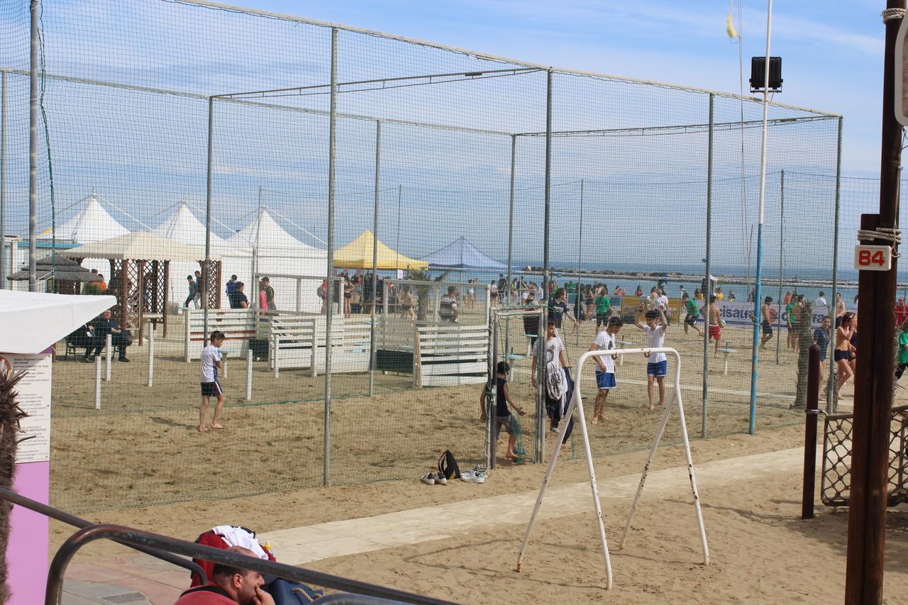 Hotel La Pergola Bellaria-Igea Marina Zewnętrze zdjęcie
